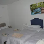 Bed and breakfast 
