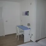 Bed and breakfast 